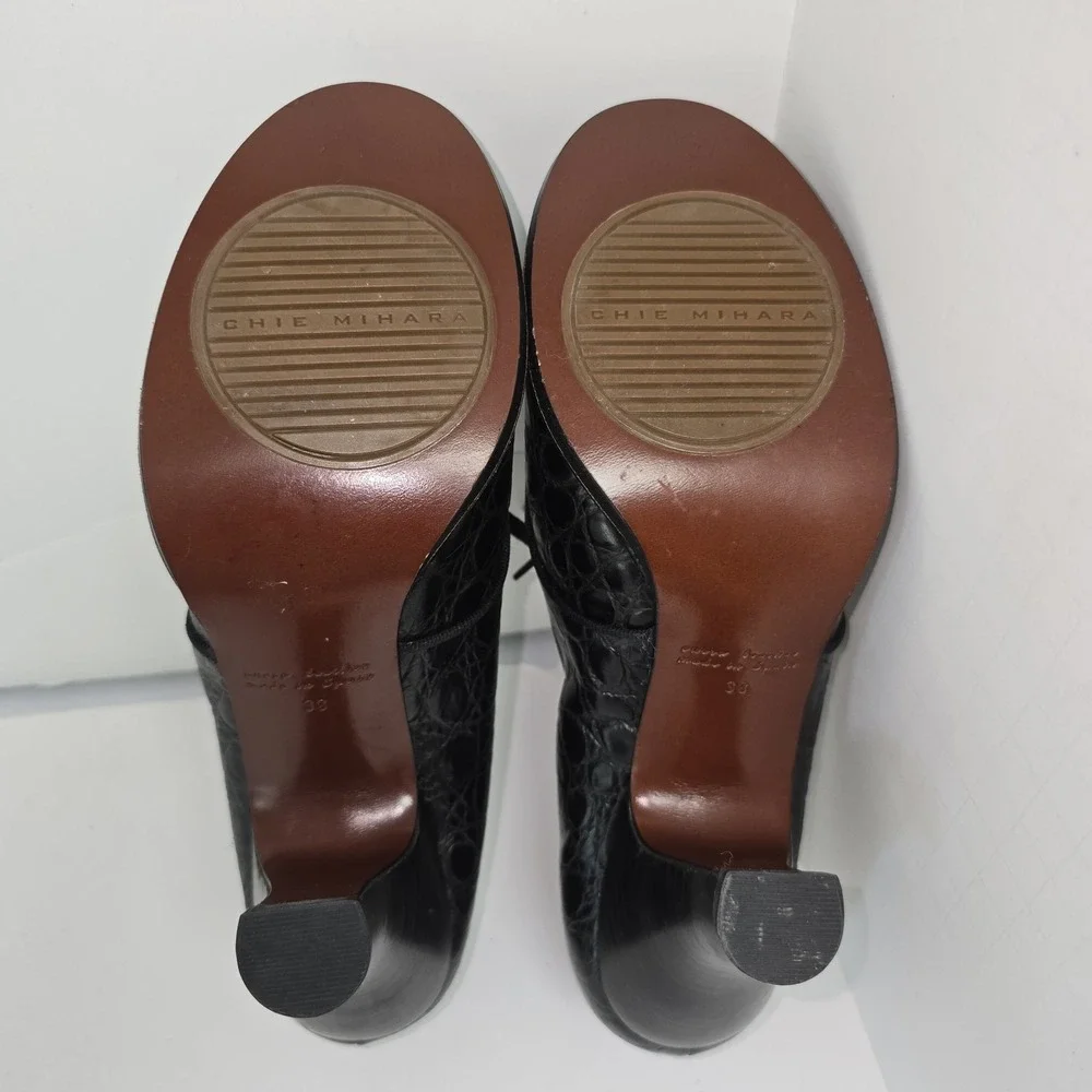 Chie Mihara Leather Oxford Shootie Heels Lace Up Size 38 8 US Crocodile Texture